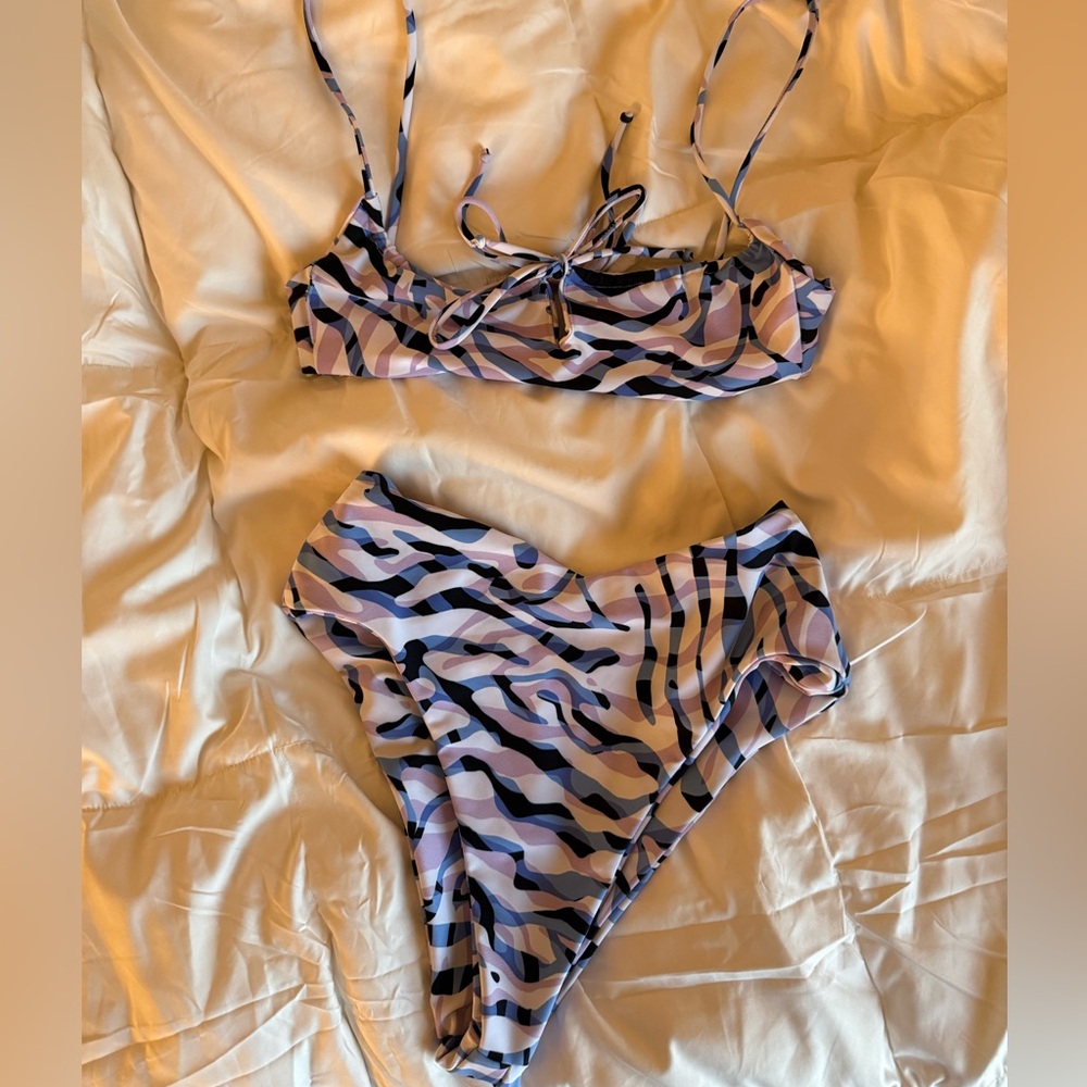 Skatie Meridian Bikini Set- Demi & Melly